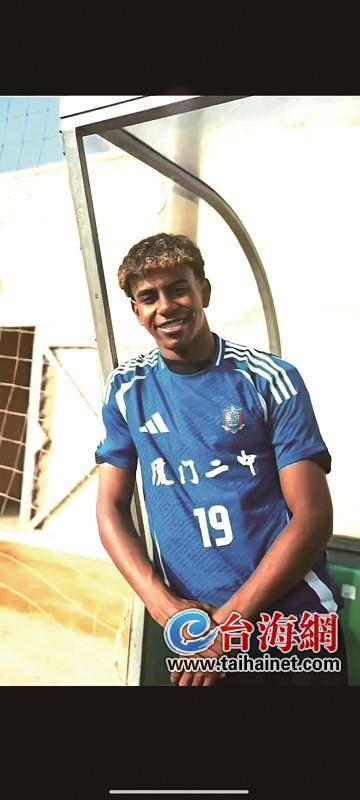 4、1996年，公牛vs超音速4-2，场均27.3分+5.3板+4.2助，1.7断，41.5%